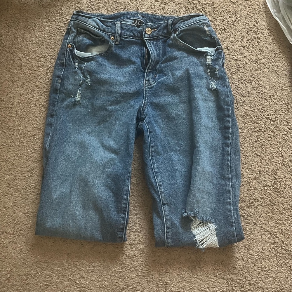 Rewash Distressed Jeans - Picture 3 of 8